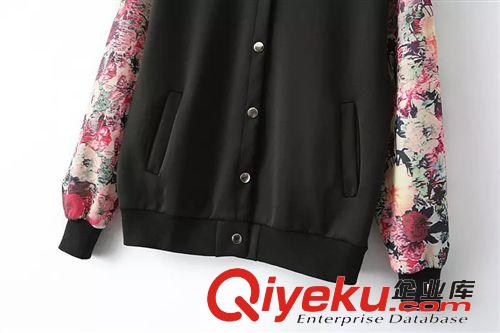 D57-01619 F.M.P歐美新款袖子拼接彩色花朵印花棒球服外套