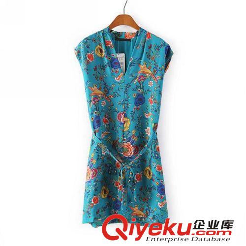 A40-01524 F.M.P 歐美新款性感菱形幾何印花不規(guī)則吊帶連衣裙