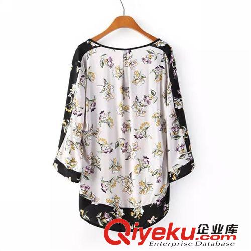D74-01316 F.M.P【8066】歐美百搭黑色拼接花朵印花和服外套原始圖片2
