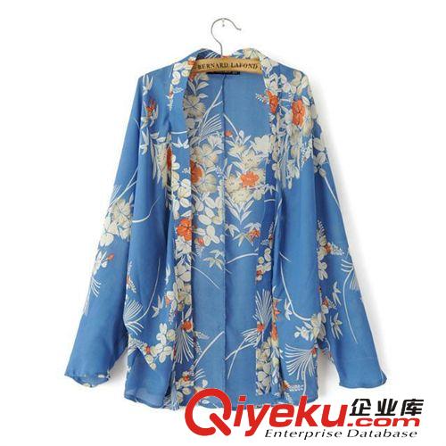 D83-00954 F.M.P 歐美新款時尚藍(lán)底印花雪紡和服開衫