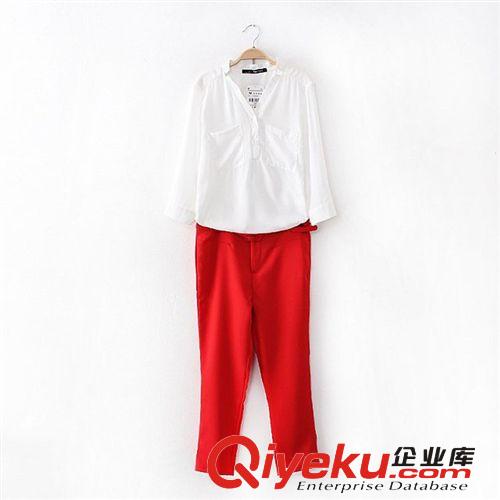 B174-00523 F.M.P 歐美風(fēng)白色七分袖襯衫+小哈倫紅色七分褲送腰帶