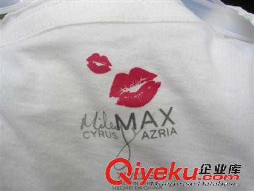 清倉甩賣地攤貨散批淘寶純白時尚max女式紅唇T恤 帶衣架原始圖片2