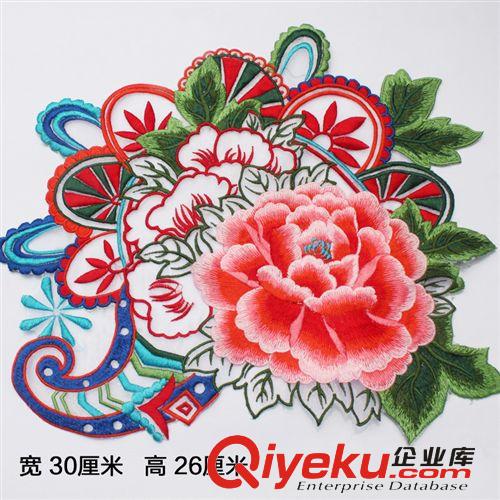 廠家直供 進(jìn)口網(wǎng)紗絲線刺繡牡丹繡片 繡花片成品 補(bǔ)衣服服裝改裝