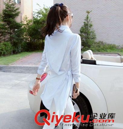 2013新款女裝 秋季韓版襯衫 女修身顯瘦大碼V領(lǐng)打底小衫