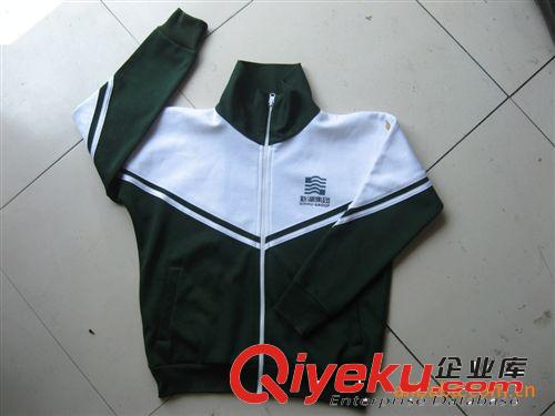 廠家定做學(xué)生校服起訂量200件  運(yùn)動(dòng)裝