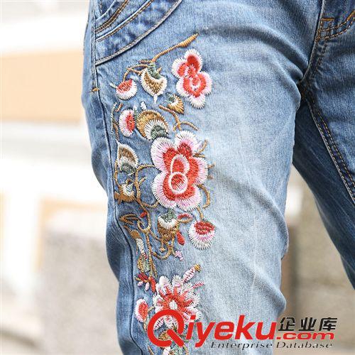 毗濕奴 2014新款牛仔褲時尚民族風繡花7181女裝繡花牛仔褲子批發原始圖片2