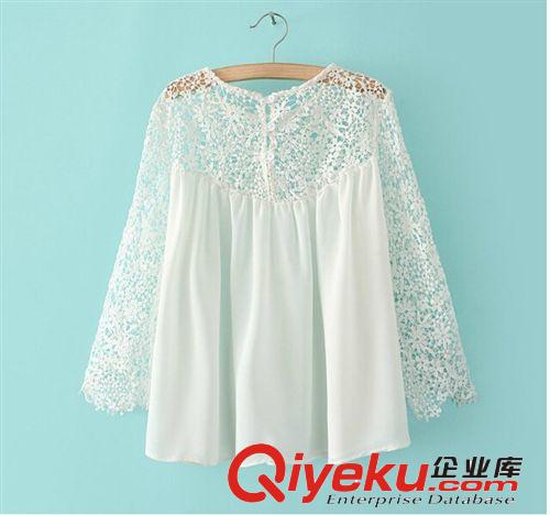 2014 夏裝新款女裝 歐美可愛(ài)蕾絲鏤空雪紡拼接長(zhǎng)袖上衣 雪紡衫原始圖片3