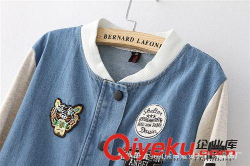 2014秋冬新款 刺繡虎頭圖案胸章字母拼接牛仔外套棒球服女原始圖片3