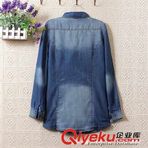 秋季新款 韓版時(shí)尚修身大碼百搭翻領(lǐng)牛仔襯衫 上衣外套女原始圖片3
