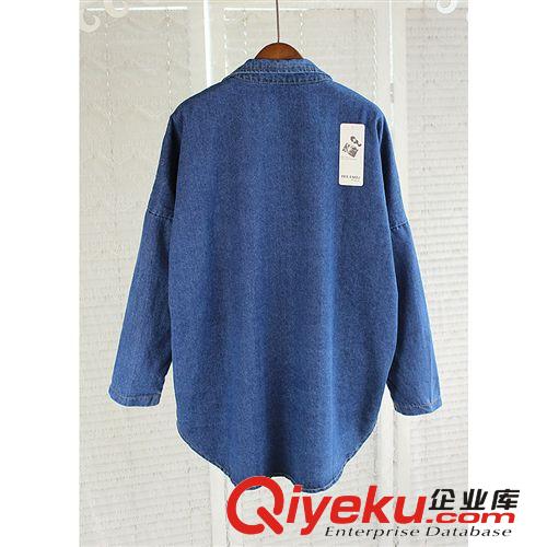 韓國(guó)代購(gòu)復(fù)古休閑翻領(lǐng)寬松時(shí)尚牛仔外套原始圖片2