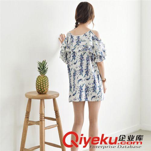 韓國(guó)代購(gòu)東大門(mén)復(fù)古印花寬松亞麻露肩短袖連衣裙原始圖片3