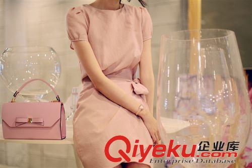新品淑女氣質(zhì)蝴蝶結(jié)系帶款連衣裙原始圖片2