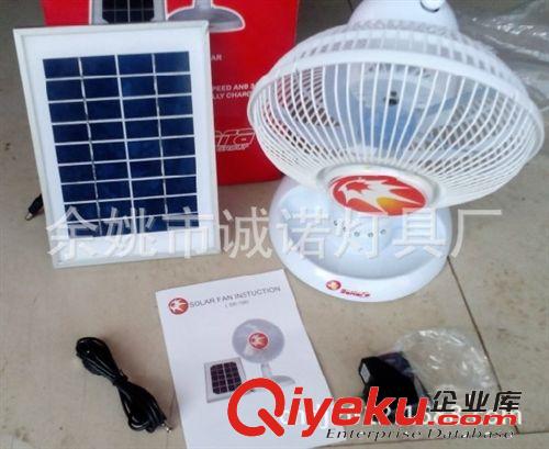8寸太陽(yáng)能8800ma3.7v充電風(fēng)扇應(yīng)急燈搖頭可連續(xù)使用10小時(shí)以上