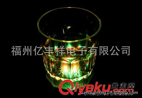 發光馬克杯啤酒杯 發光杯 LED杯  奇特杯 閃光杯 廣告杯 廠家批發