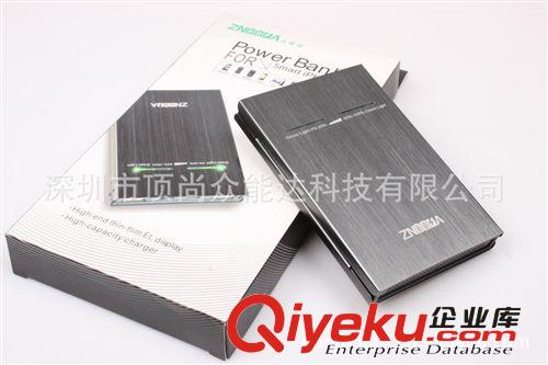 通用USB輸出 小豬手機充電寶 可愛迷你卡通移動電源 輕松熊充電寶