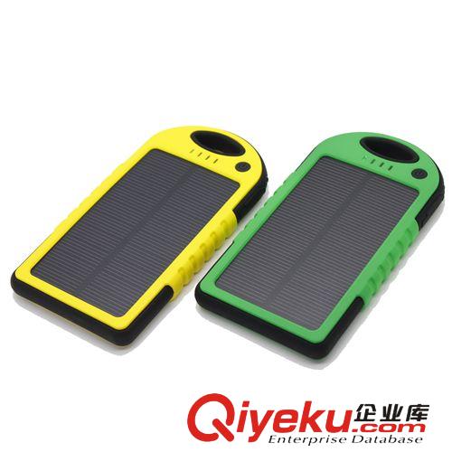 防雨太陽能移動(dòng)電源 5000mA批發(fā)蘋果ipad手機(jī)充電寶防雨移動(dòng)電源