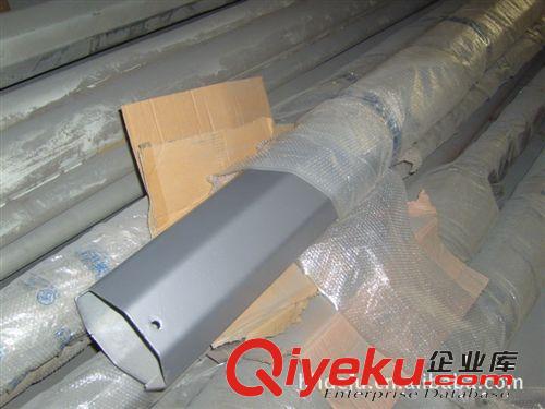 出售3.5米太陽能燈桿,太陽能庭院燈桿,道路燈桿,燈桿燈柱