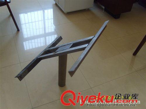出售3.5米太陽能路燈桿,太陽能庭院燈桿,燈柱燈桿