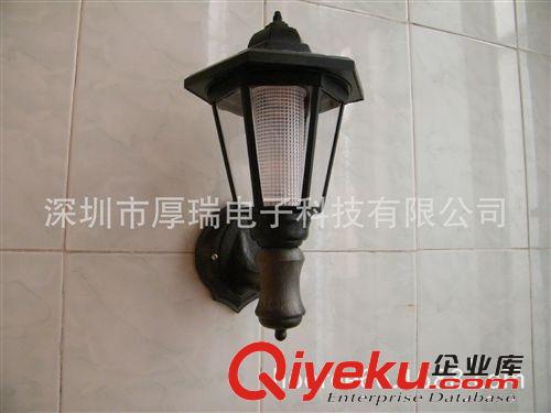 太陽(yáng)能六角燈插地?zé)舨萜簾舯跓艨铑伾噙x