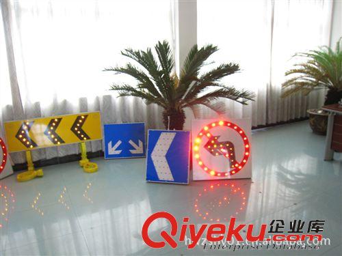 太陽能交通道路標(biāo)志牌 浙江晗琨工廠直供多種規(guī)格 訂貨交期短原始圖片2