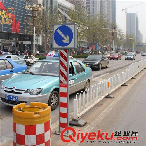 浙江晗琨生產太陽能交通警示柱樁 高度可定規格歡迎惠顧