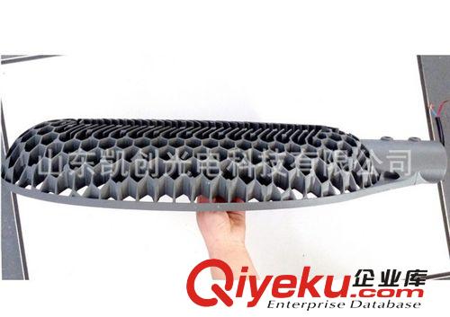 凱創(chuàng)壓鑄鋁led路燈燈殼 網(wǎng)球拍led路燈 專利產(chǎn)品