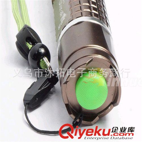 zp神火S8 XML-T6 led 強(qiáng)光手電筒 充電遠(yuǎn)射王26650原始圖片3