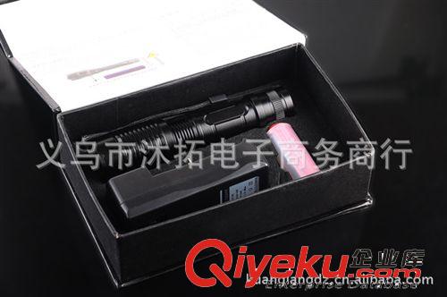 E7zp進(jìn)口CREET6變焦強(qiáng)光電筒遠(yuǎn)射王充電防水LED露營(yíng)釣魚 白黃光原始圖片3