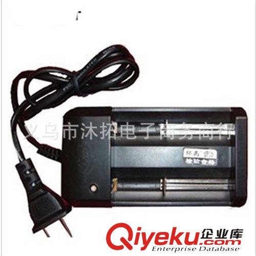 廈門南孚環(huán)高 萬用 雙槽自停線充 18650 16340等鋰電池充電器