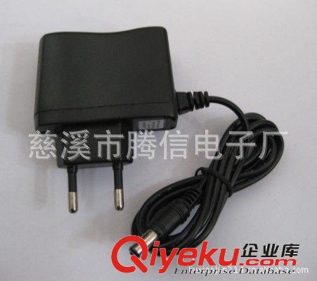 太陽能野營燈 36LED 帶收音機及USB手機充電