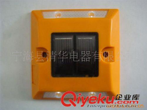批量生產 LED太陽能突起路標燈  鑄鋁反光道釘燈 QH-05D原始圖片2