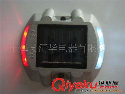 廠家熱銷 頻閃太陽能道釘燈  發(fā)光太陽能道釘 款式齊全
