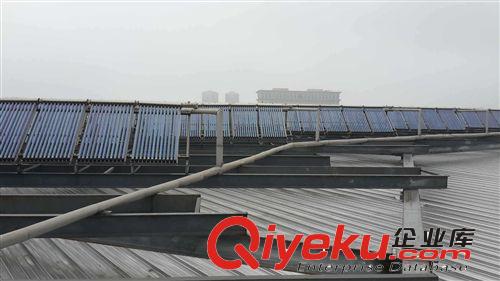 zzy的河北石家莊賓館游泳池大型太陽能熱水器工程施工原始圖片2