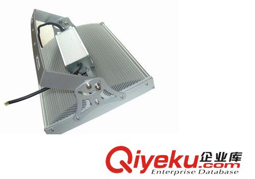 工廠直銷新款LED 投光燈120W