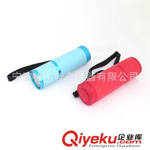 新品供應 三檔變焦強光手電筒批發GR-D14 遠射手電筒 手電筒生產原始圖片3