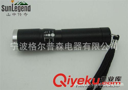 {zx1}供應 調(diào)焦鋁合金手電筒 伸縮調(diào)焦手電筒 t6調(diào)焦手電筒原始圖片3