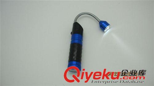 廠家直銷 彎管4LED精美磁座手電筒 戶外手電筒 新款禮品手電筒原始圖片2
