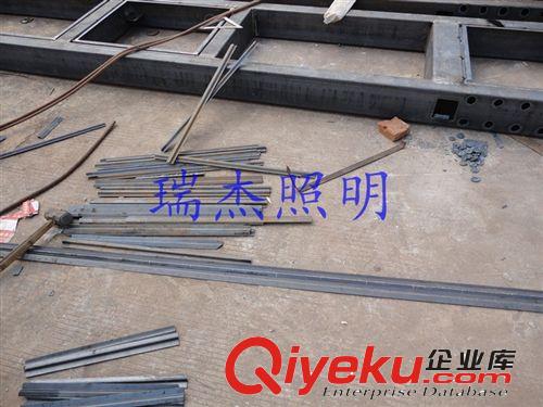 湖南框架式交通信號(hào)燈廠家-框架式信號(hào)燈批發(fā)原始圖片2