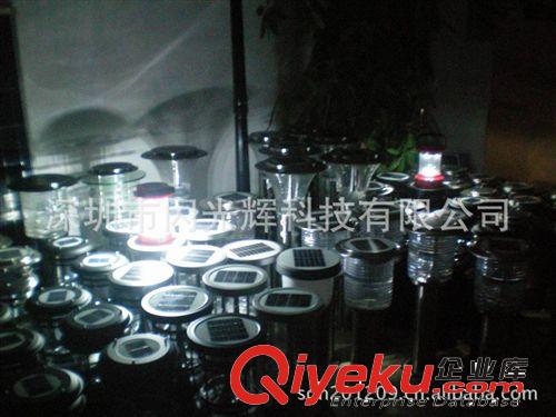 批發(fā)太陽能野營燈 LED太陽能應(yīng)急燈 手提燈 馬燈帶AC手機充電原始圖片2