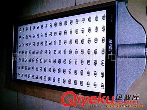 路燈廠家供應LED路燈燈頭  專利新型燈殼 太陽能路燈