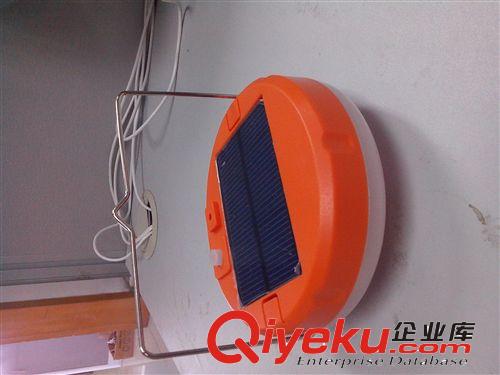 太陽(yáng)能臺(tái)燈 學(xué)生用護(hù)眼閱讀燈 床頭燈 便攜宿舍書(shū)燈 LED臺(tái)燈原始圖片2