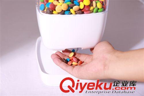 供應生活小家電 方形糖果分配器白色 自動出糖 手感應 糖果機原始圖片3