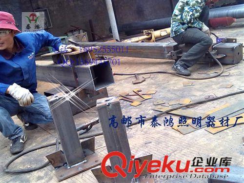 方管標(biāo)志桿廠家 方管道路標(biāo)志桿價格、方管標(biāo)志桿{zx1}報價原始圖片3
