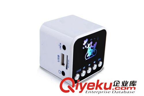 M-011U七彩閃燈金屬插卡音箱收音機迷你音響便攜小音箱mp3播放器原始圖片2