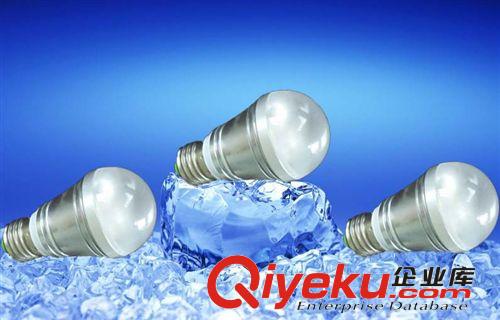 供應 10W LED球泡燈 壽命長 光衰小 亮度高 節能環保 美觀