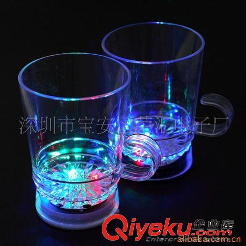 供應(yīng)發(fā)光啤酒杯（可加印LOGO，PS新料、可提供CE、ROHS）