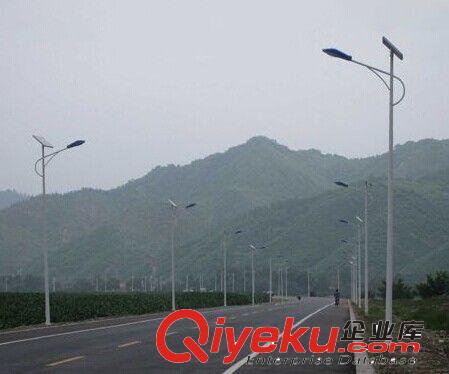 LED太陽(yáng)能路燈原始圖片3