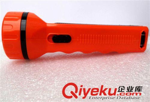 太陽能手電筒 手電筒  手電筒批發  手電筒led 帶插頭的電筒原始圖片2