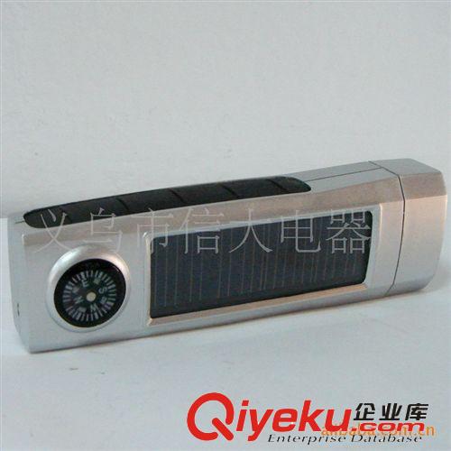 太陽能手電筒   led強光手電 led塑料手電 led手電