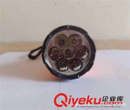 太陽(yáng)能手電筒  塑料手電筒 帶USB輸出的電筒  可以充手機(jī)原始圖片3
